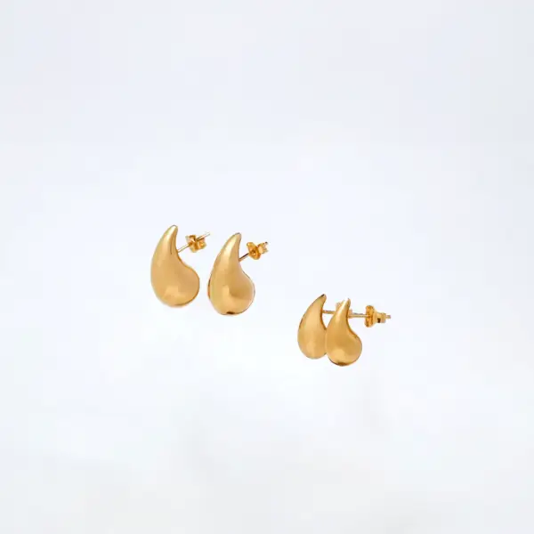 14K Yellow Gold Tear Drop Earring